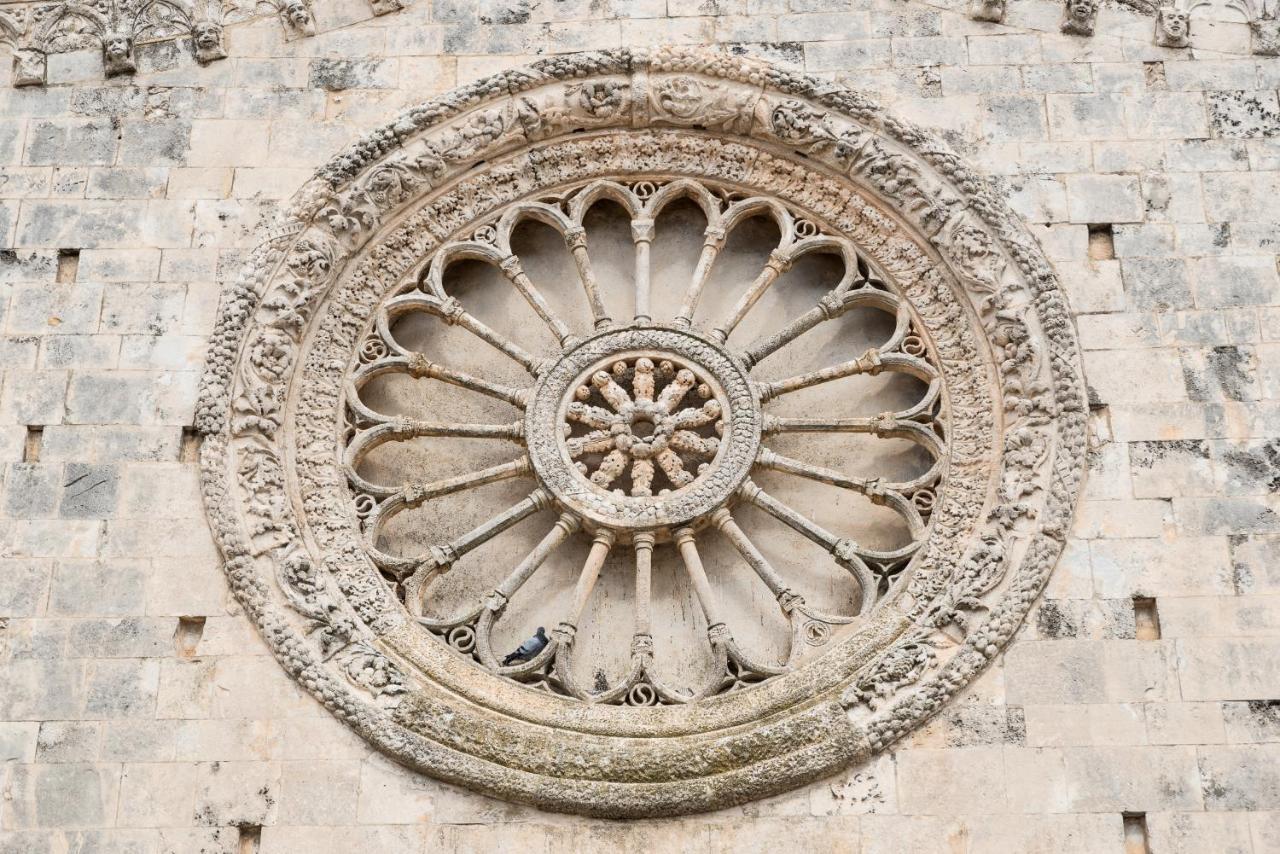 شقة Palazzo Le Cupole By Wonderful Italy أوستوني المظهر الخارجي الصورة